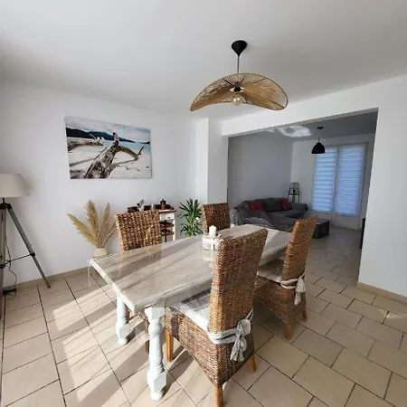 Jolie Maison A 10 Minutes De La Casa de Férias *